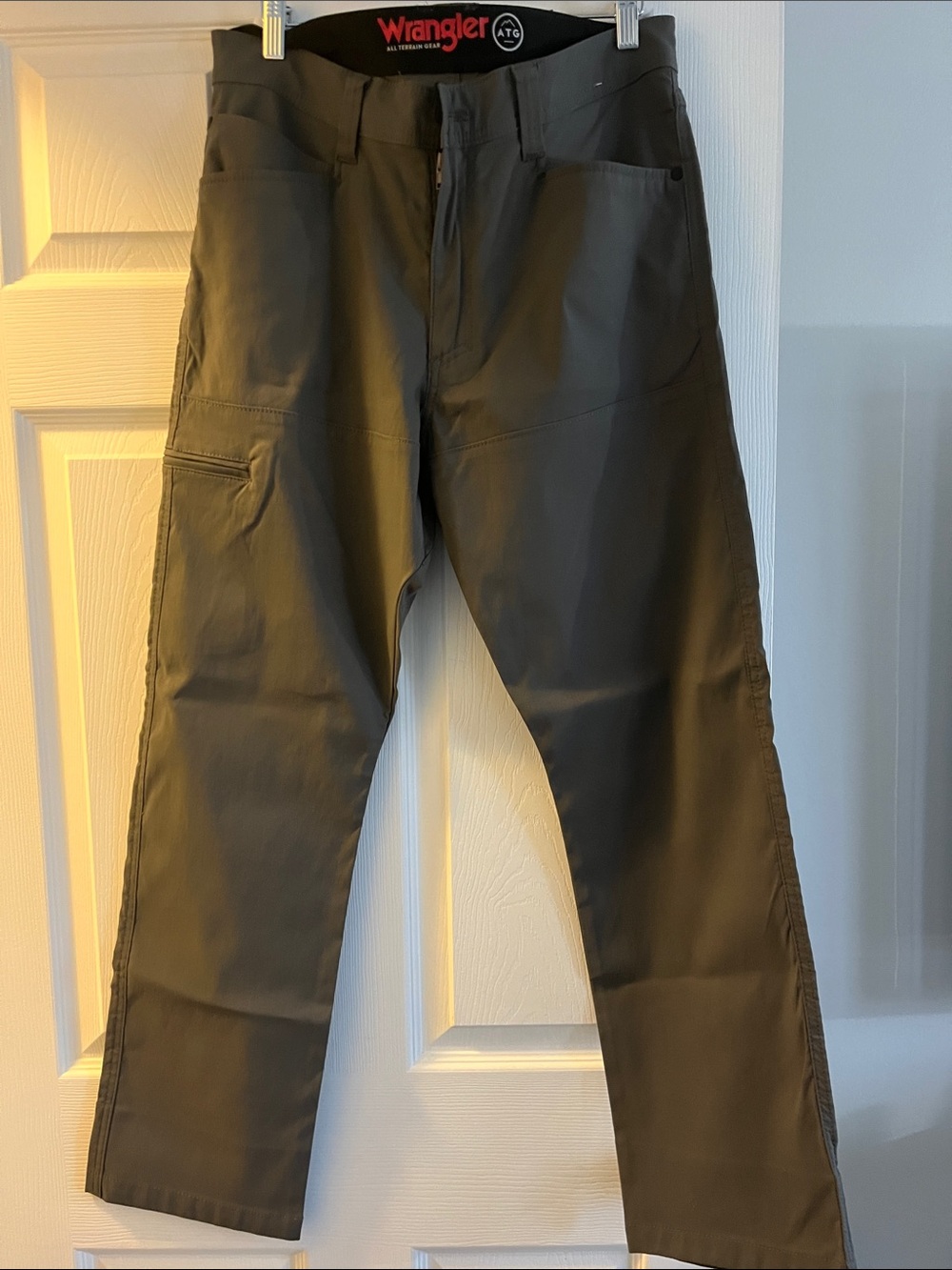Wrangler ATG Men's Olive Cargo Pants